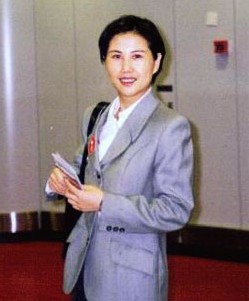 杜莹芬