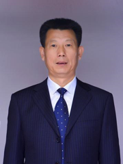 张学鹏 