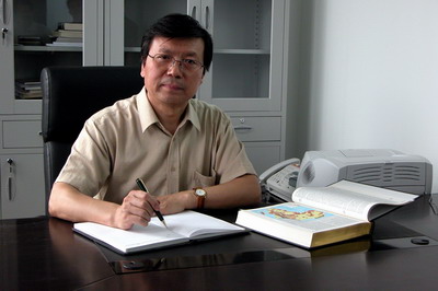 王柯平
