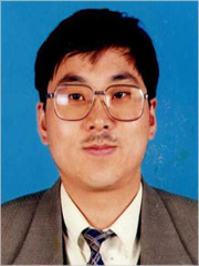 钱志平 (燕山大学教授)