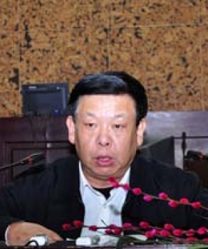 王振清