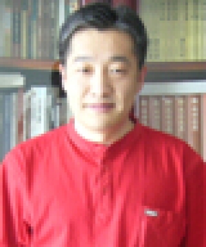 赵国新