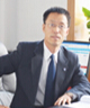姚郁